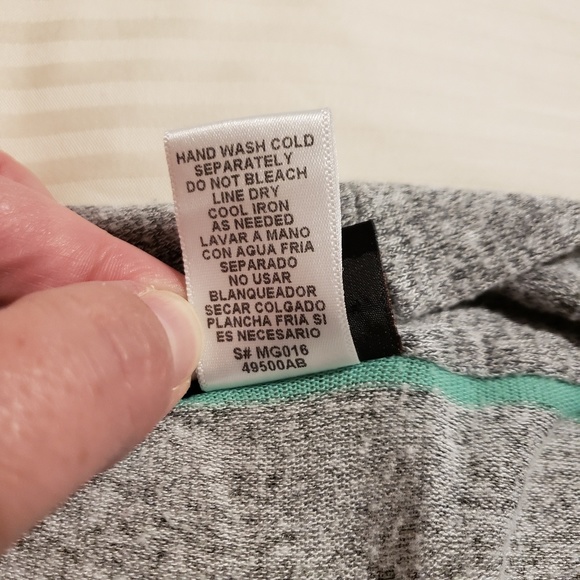 Mod Lusive > Two Pocket Open Front Cardigan - Picture 6 of 7